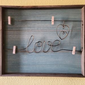Love Wall Art with Photo Clips NWT